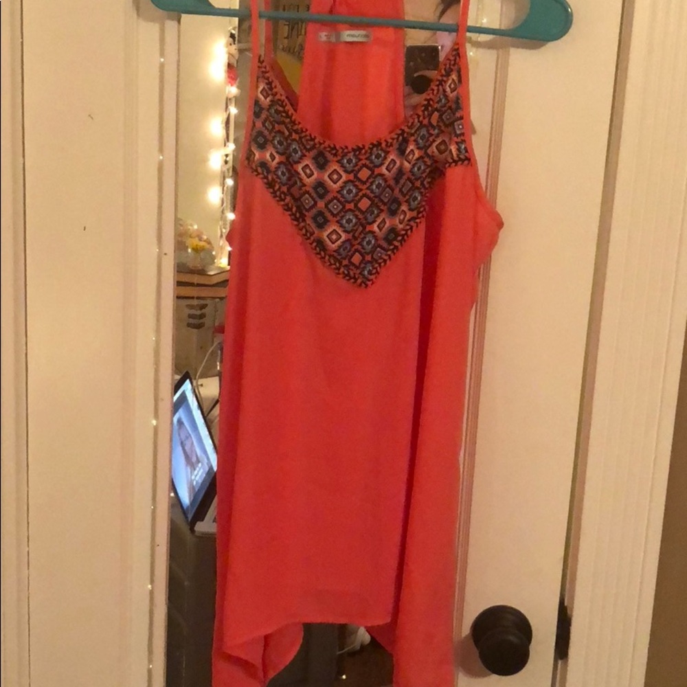 tank top!!